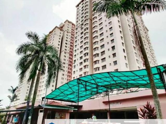 Condominium for rent in Country Heights Damansara, Kuala Lumpur