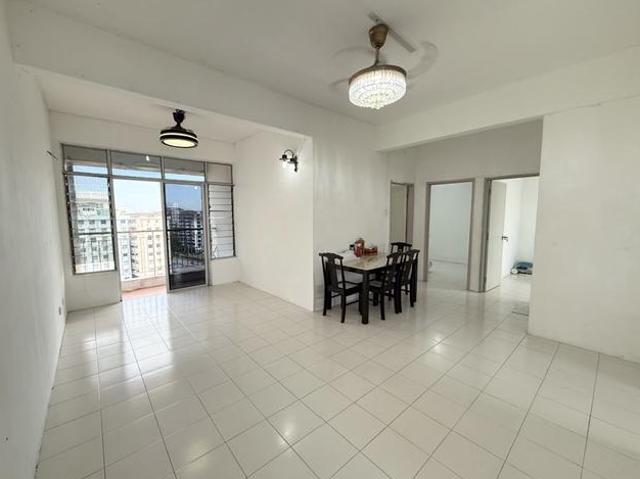 Apartment for sale in Pusat Perniagaan Raja Uda, Bandar Butterworth