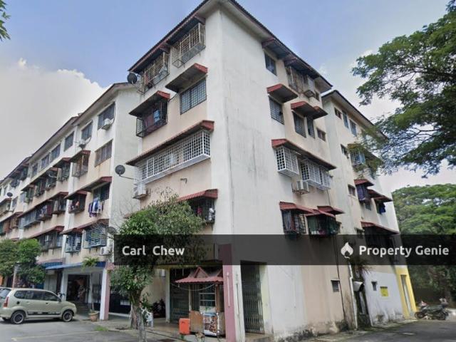 Flat for sale in Petaling, Subang Jaya