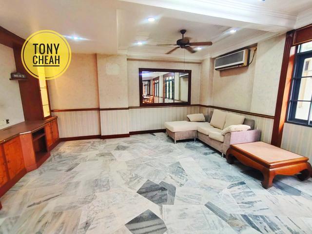 Apartment for sale in Barat Daya, George Town