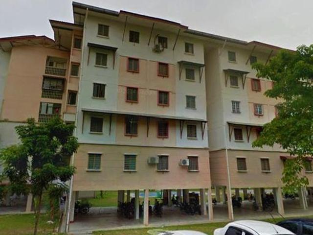Flat for sale in Petaling, Alam Impian