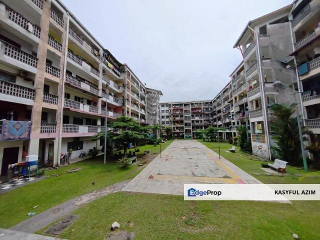 Flat for sale in Petaling, Alam Impian