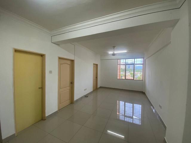 Apartment for sale in Kajang, Langat