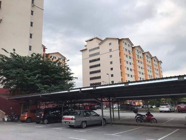 Apartment for sale in Kajang, Langat