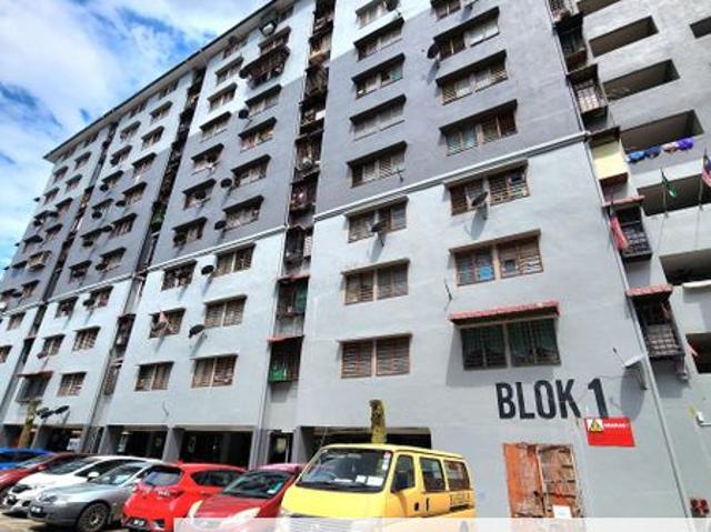Condominium for sale in Petaling, Alam Impian
