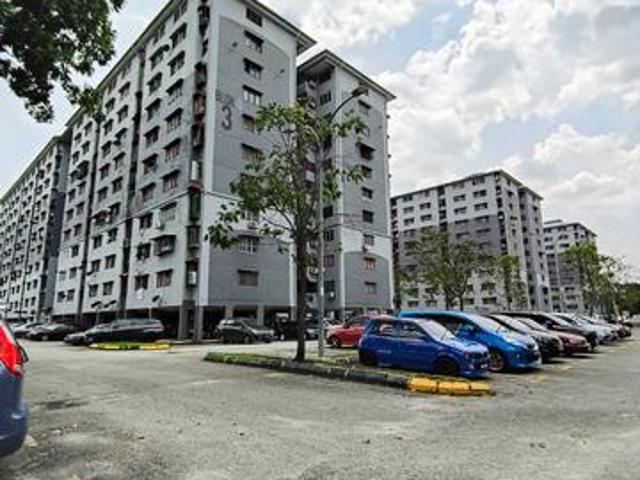 Apartment for sale in Petaling, Alam Impian
