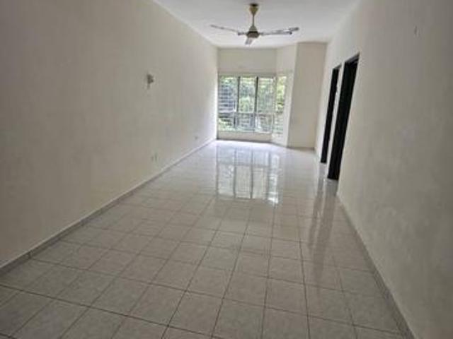 Apartment for sale in Petaling, Subang Jaya
