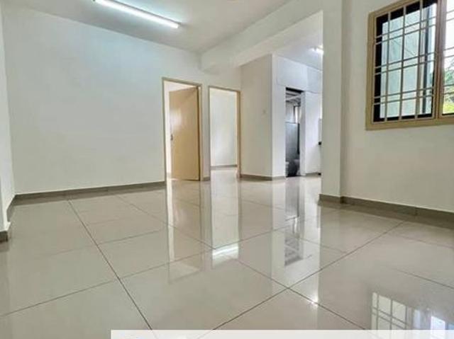 Flat for sale in Bukit Ledang, Johor