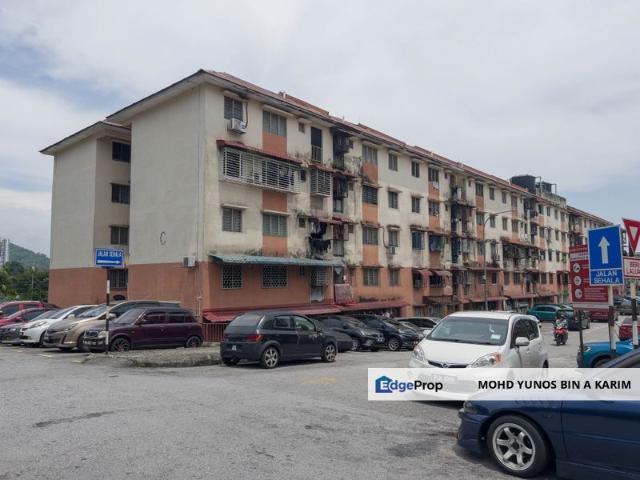 Flat for sale in Langat, Selangor