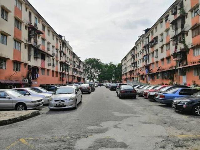 Flat for sale in Kajang, Langat