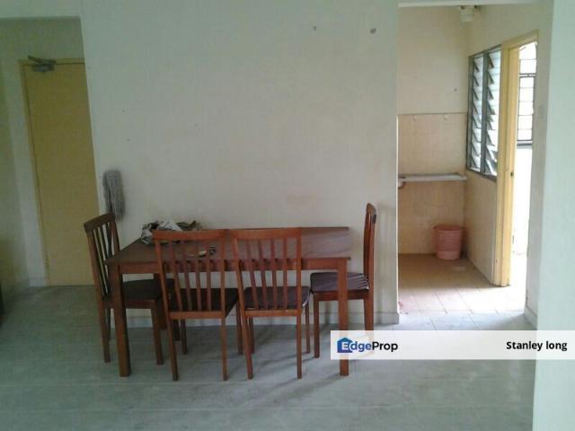 Flat for sale in Kajang, Langat