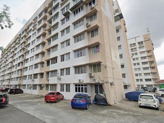 Flat for sale in Barat Daya, George Town
