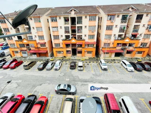Condominium for sale in Petaling, Alam Impian