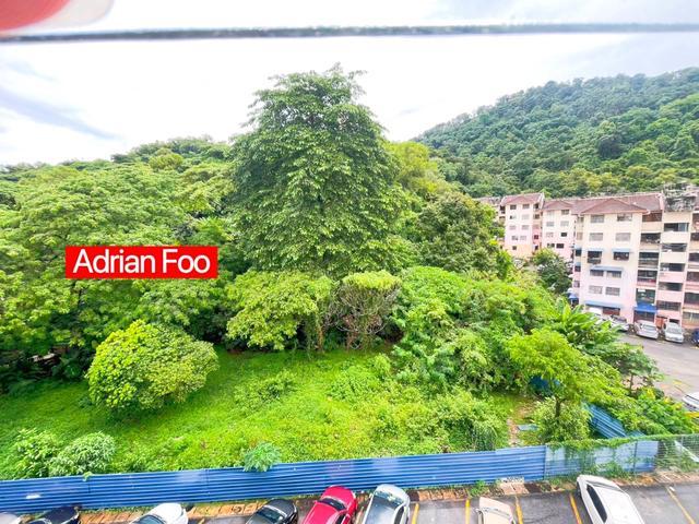 Flat for sale in Barat Daya, George Town