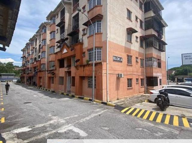 Flat for sale in Petaling, Alam Impian