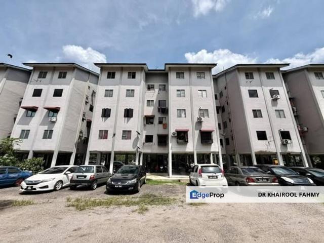Flat for sale in Bukit Ledang, Johor