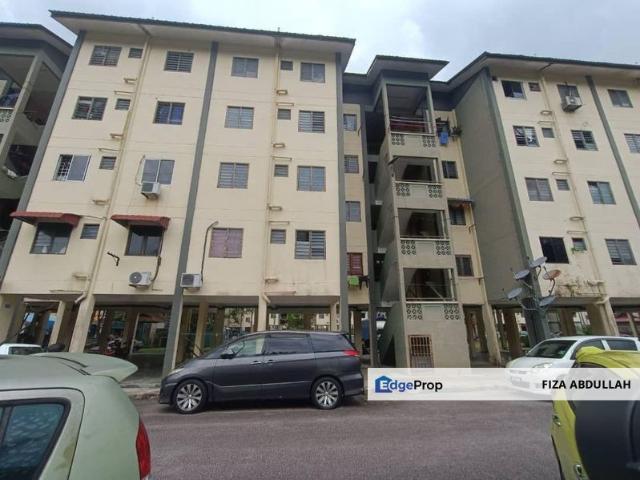 Flat for sale in Bukit Ledang, Johor