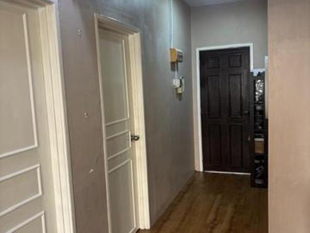 Flat for sale in Barat Daya, George Town