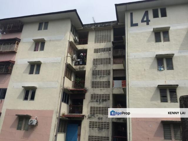 Flat for rent in Kajang, Langat
