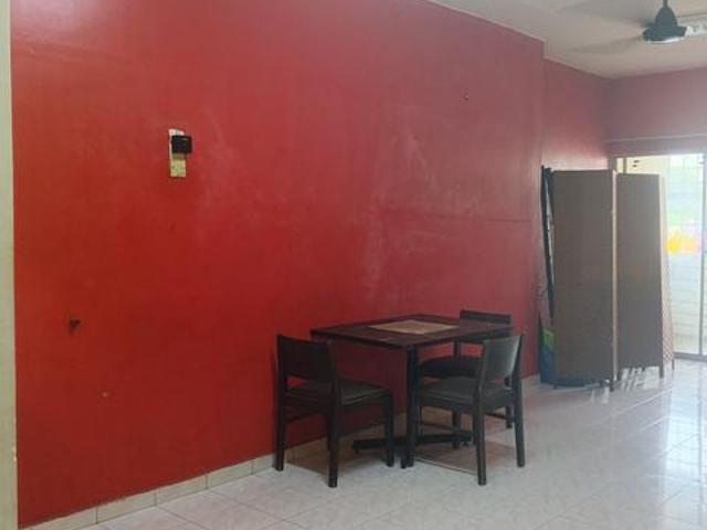 Apartment for sale in Shah Alam, Petaling