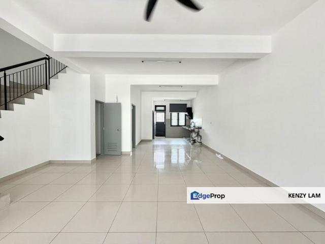 House for rent in Taman Desa Palma (Nasa City), Johor Bahru