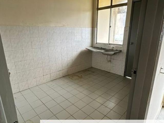 Flat for sale in Malaka