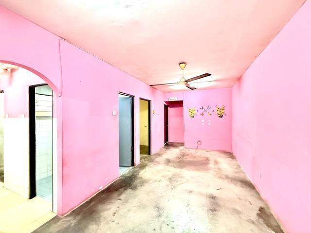 Apartment for sale in Port Klang, Selangor