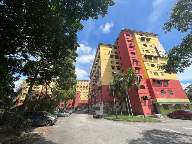 Apartment for sale in Port Klang, Selangor