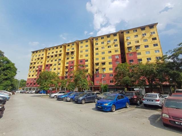 Apartment for sale in Port Klang, Selangor