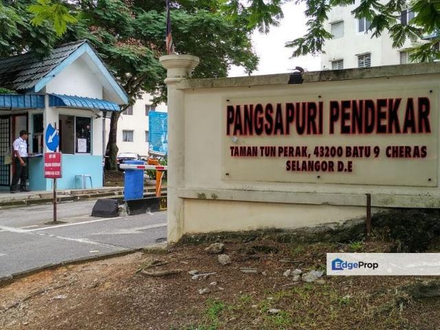 Flat for rent in Kajang, Langat