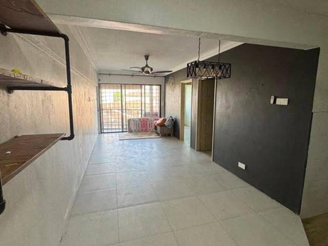 Apartment for rent in Petaling, Alam Impian