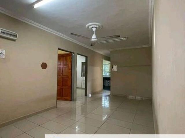 Flat for sale in Petaling, Subang Jaya