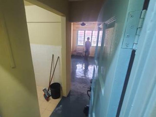 Flat for sale in Port Klang, Selangor