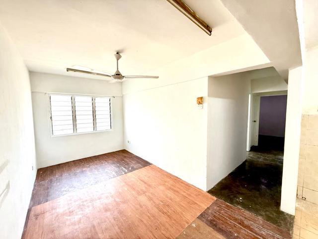 Flat for sale in Port Klang, Selangor