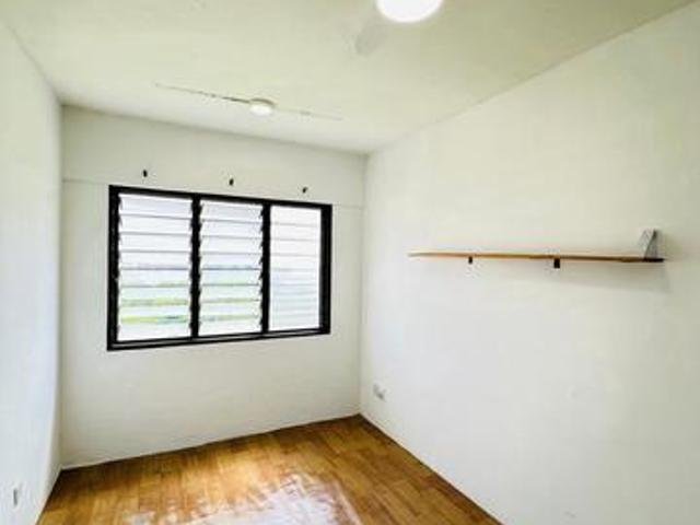 Flat for sale in Port Klang, Selangor