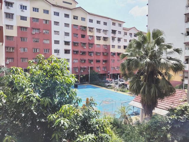 Apartment for sale in Petaling, Damansara Damai