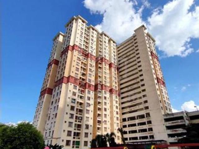 Apartment for sale in Langat, Selangor
