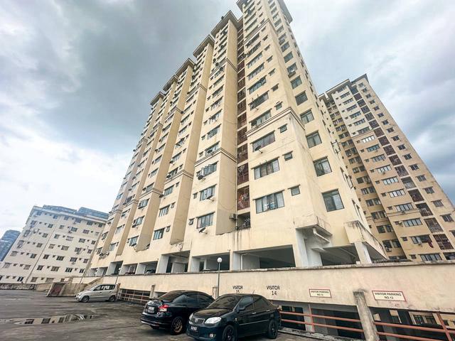 Apartment for sale in Langat, Selangor
