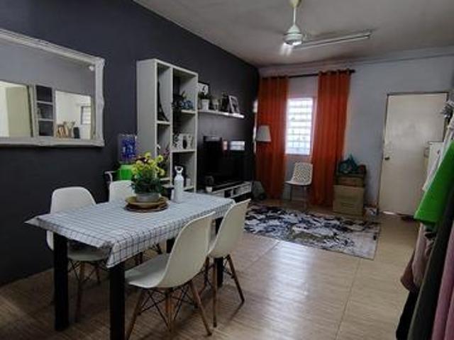 Apartment for sale in Country Heights Damansara, Kuala Lumpur