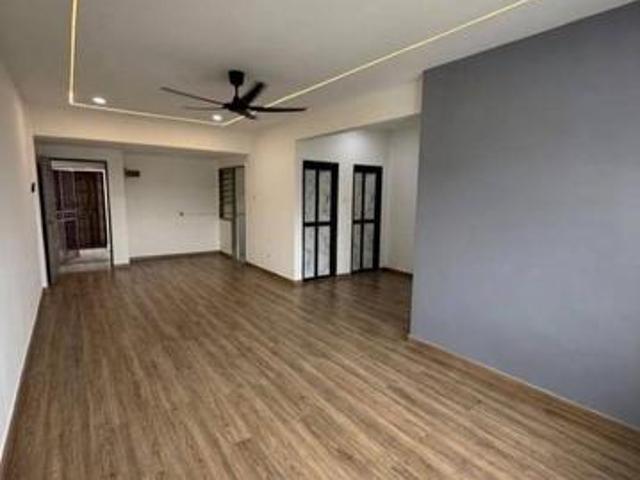 Flat for sale in Bandar Johor Bahru, Johor