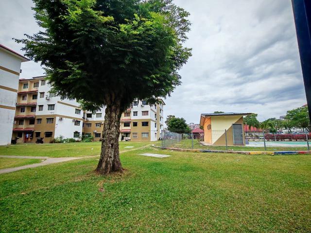 Flat for sale in Bandar Johor Bahru, Johor