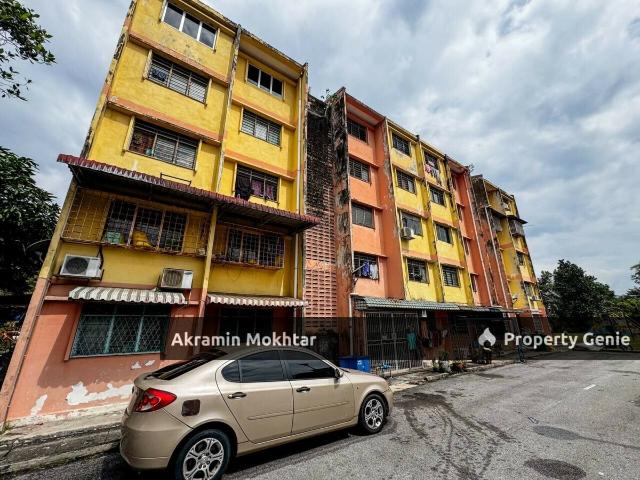 Apartment for sale in Langat, Selangor