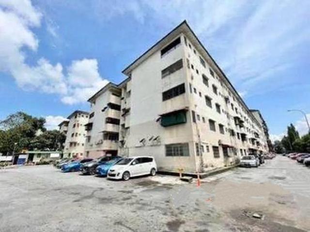 Flat for sale in Puchong, Majlis Bandaraya Subang Jaya