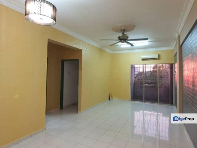 Flat for sale in Kajang, Langat