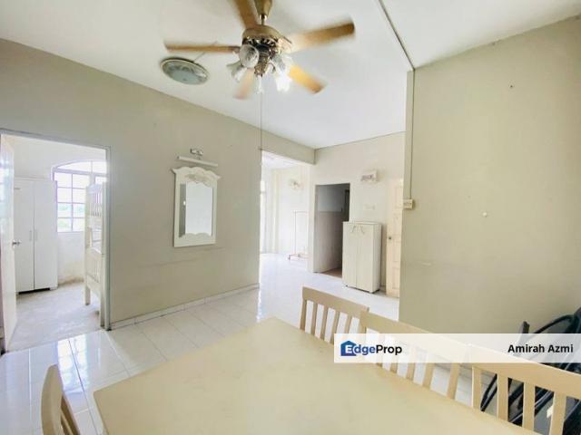 Condominium for sale in Petaling, Alam Impian