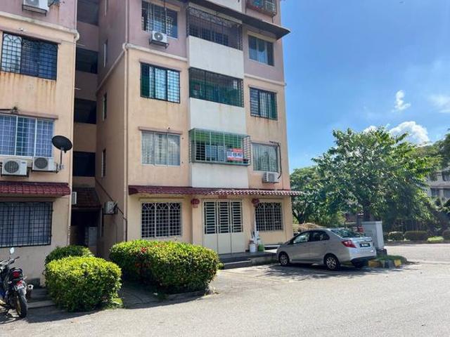 Apartment for sale in Petaling, Subang Jaya