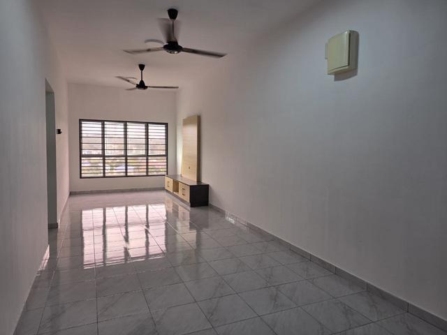 Apartment for sale in Kajang, Langat