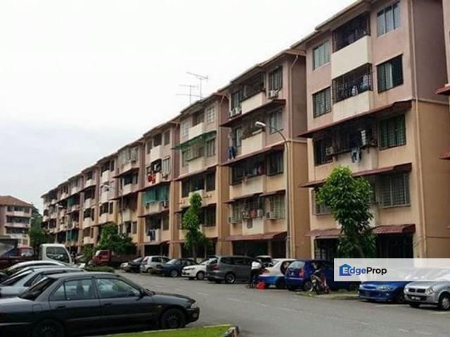 Flat for sale in Petaling, Subang Jaya