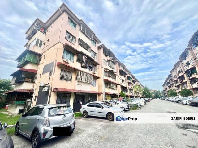 Flat for sale in Petaling, Subang Jaya