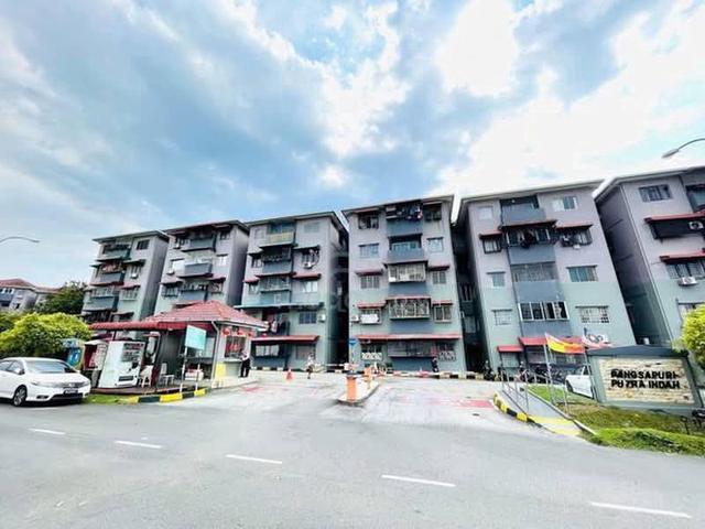 Apartment for sale in Seri Kembangan, Majlis Bandaraya Subang Jaya